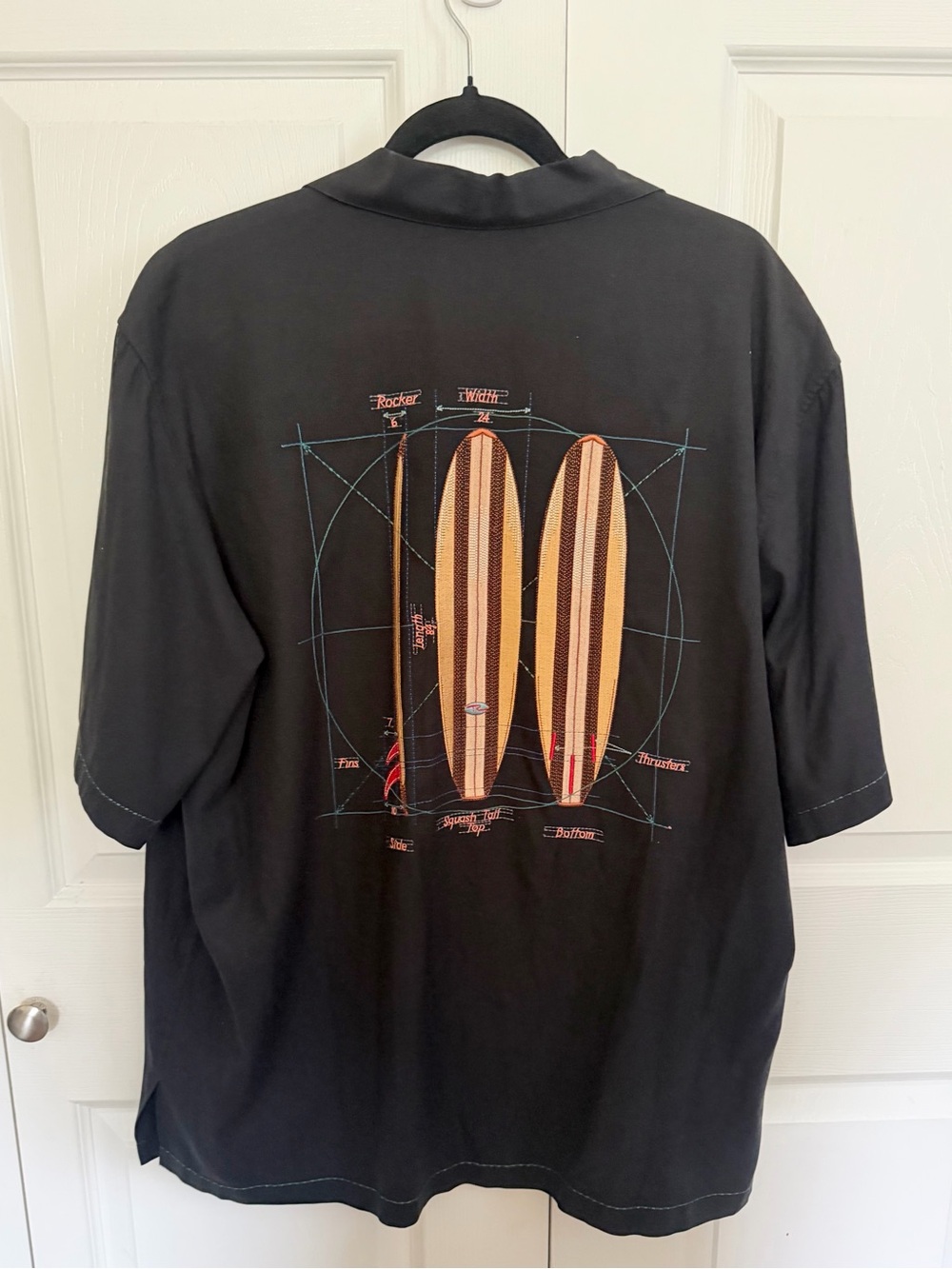 Tori Richard Black Short-Sleeve Shirt with Surfboard Graphic